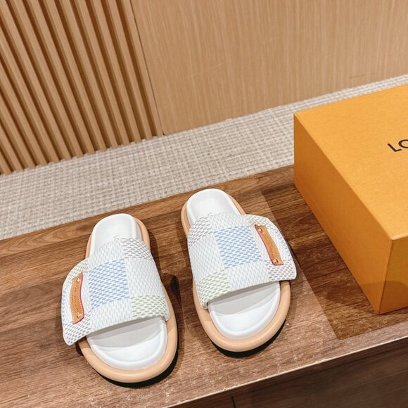 Louis Vuitton Slippers New With Tags (Men's/Women's)